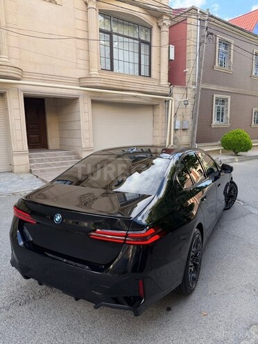 BMW i5-4