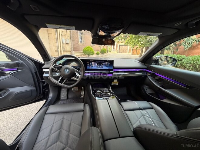 BMW i5-5