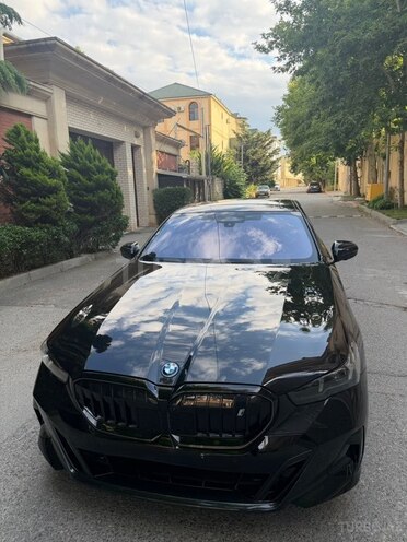 BMW i5-3