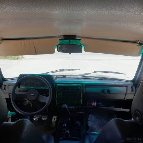 LADA (VAZ) Niva-6
