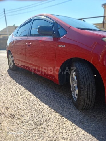 Toyota Prius-2
