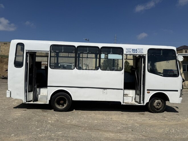 Isuzu NP 37-2