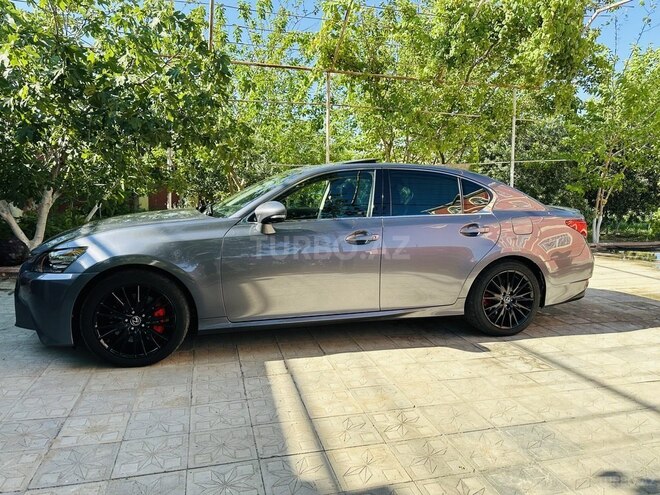 Lexus GS 350-5
