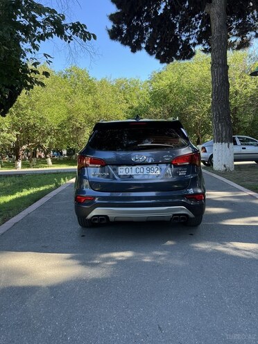 Hyundai Santa Fe-6