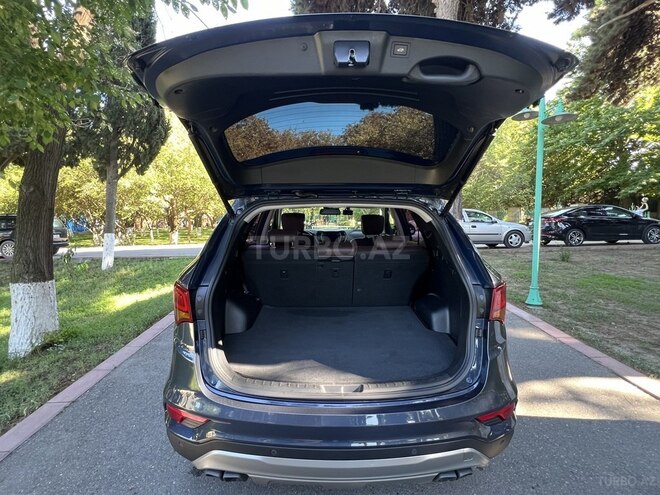 Hyundai Santa Fe-11
