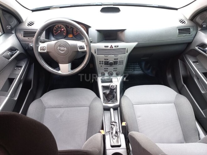 Opel Astra-3