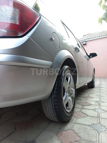 Opel Astra-9