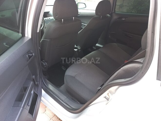 Opel Astra-15