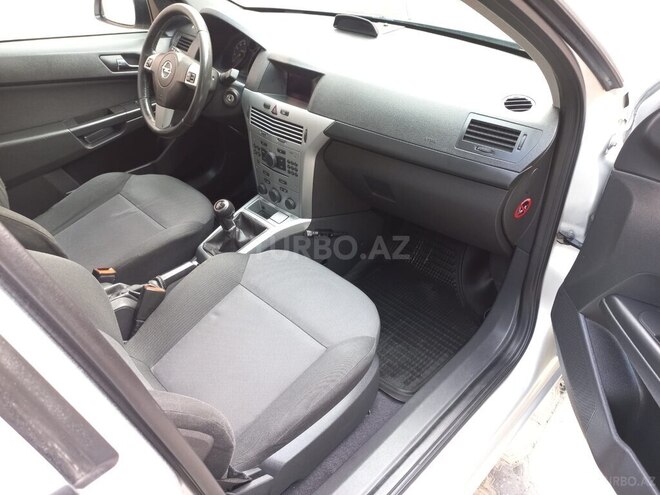 Opel Astra-14