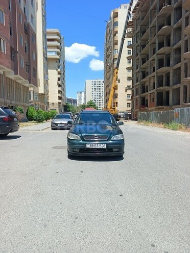 Opel Astra-1