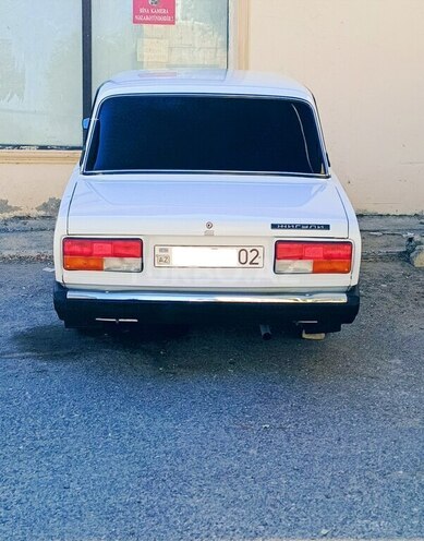 LADA (VAZ) 2107-4