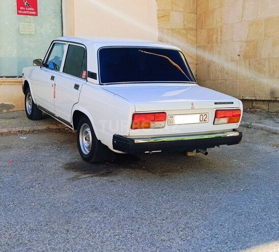 LADA (VAZ) 2107-5