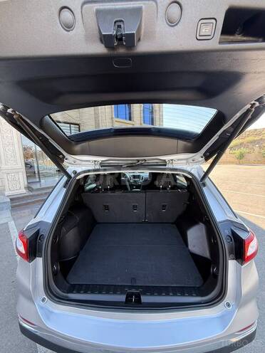 Chevrolet Equinox-17