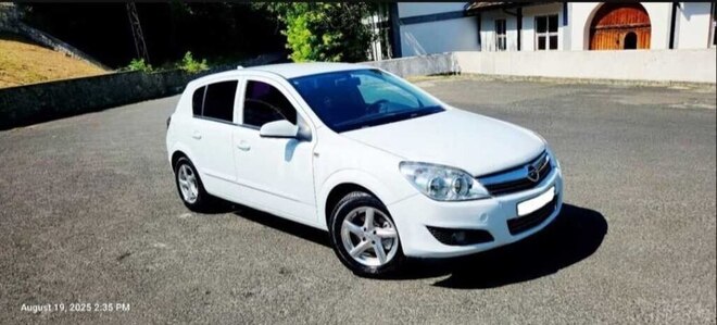Opel Astra-1