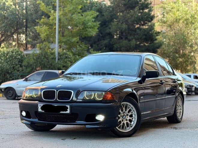 BMW 318-12