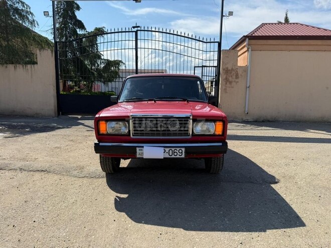 LADA (VAZ) 2107-1