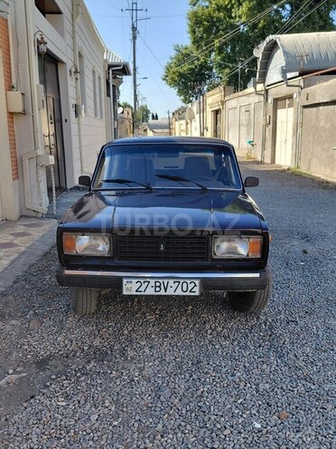 LADA (VAZ) 2107-1