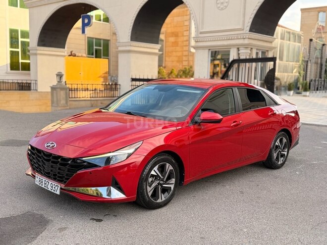 Hyundai Elantra-4