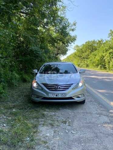 Hyundai Sonata-7