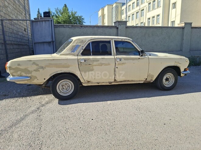 GAZ 24 "Volga"-5