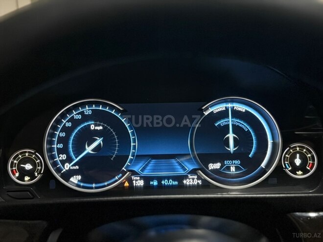 BMW 528-12