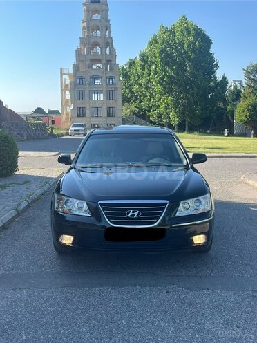 Hyundai Sonata-1