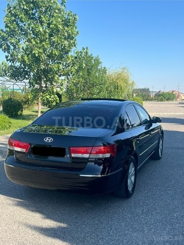 Hyundai Sonata-9