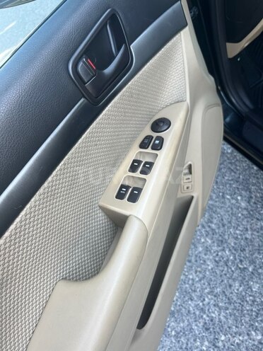 Hyundai Sonata-14