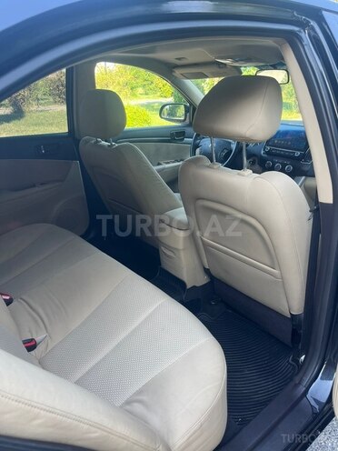 Hyundai Sonata-11