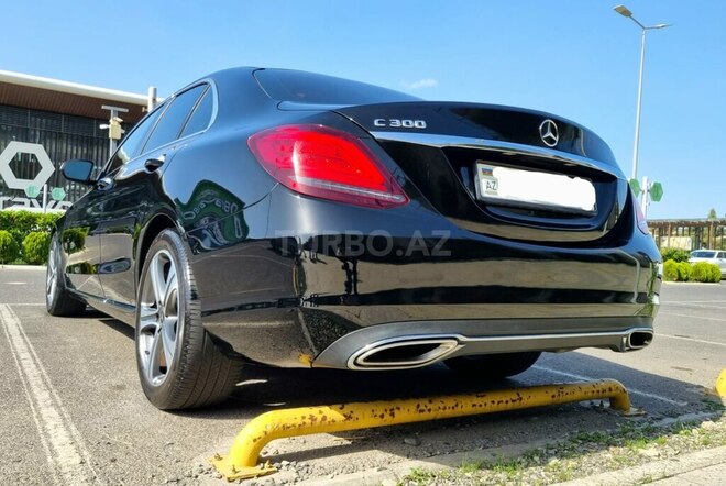 Mercedes C 300-8