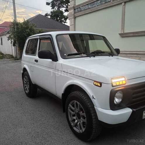 LADA (VAZ) Niva-4