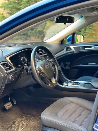 Ford Fusion (North America)-8