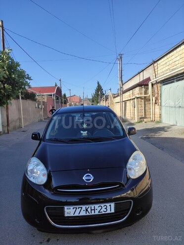 Nissan March-2