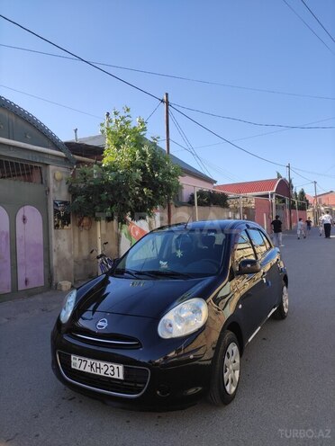 Nissan March-1