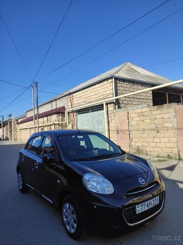 Nissan March-3