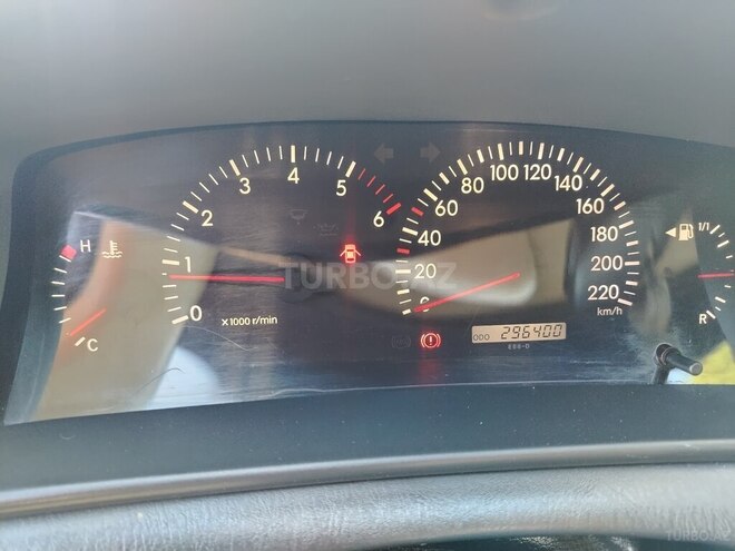 Toyota Corolla-8
