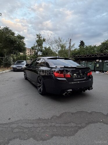 BMW 528-10