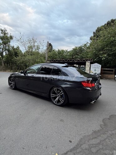 BMW 528-7