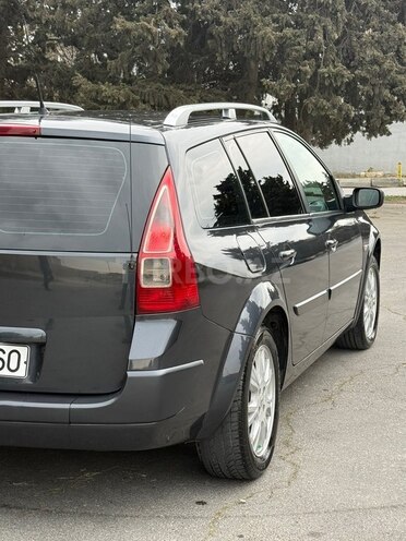 Renault Megane-5