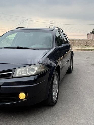 Renault Megane-8