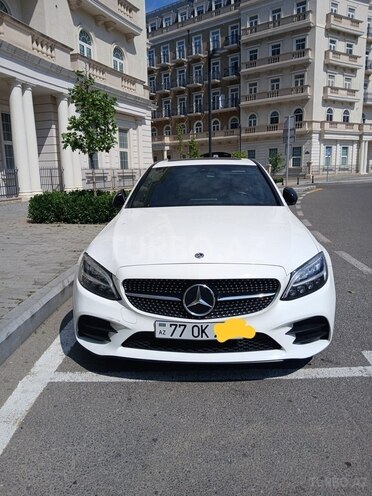 Mercedes C 300-1