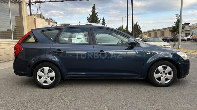 Kia Ceed SW-2