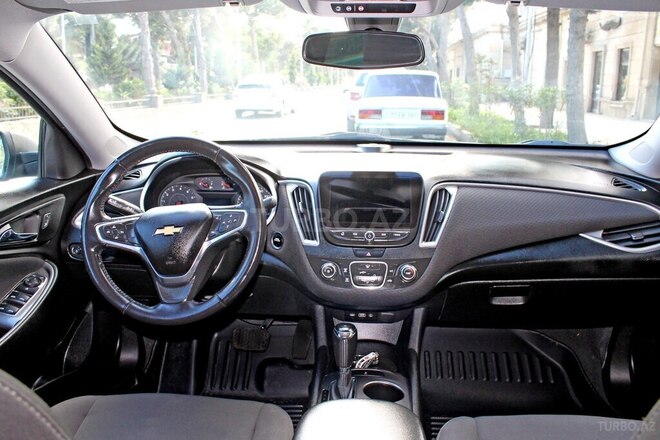 Chevrolet Malibu-4