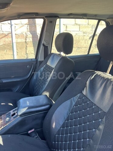 Mercedes ML 270-13