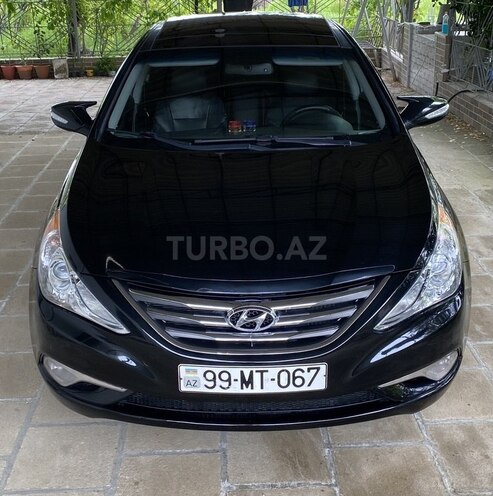 Hyundai Sonata-8