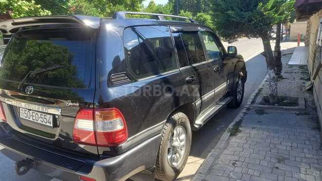 Toyota Land Cruiser-4