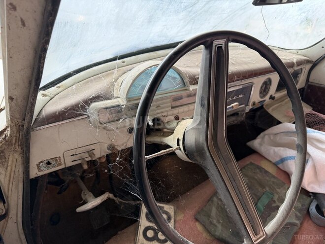 GAZ 21 "Volga"-3