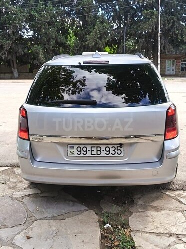 Opel Astra-2