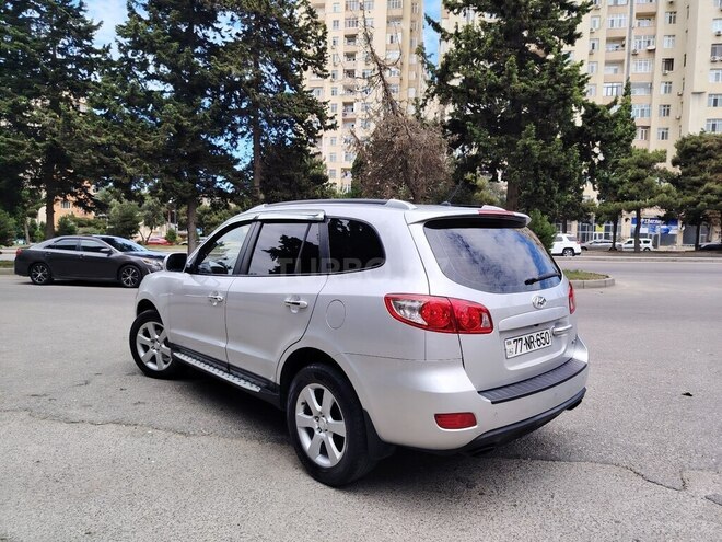 Hyundai Santa Fe-8