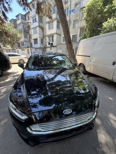 Ford Fusion (North America)-1
